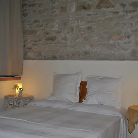 Çiftlik konaklama Petrarosa *